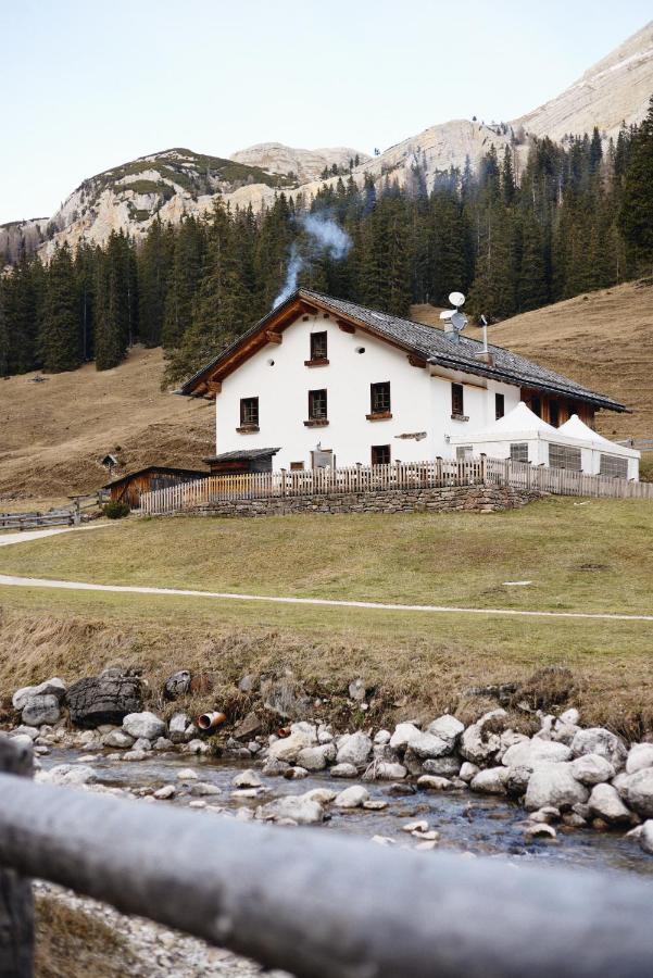 הוילה קורטינה ד'אמפזו Rifugio Malga Ra Stua מראה חיצוני תמונה
