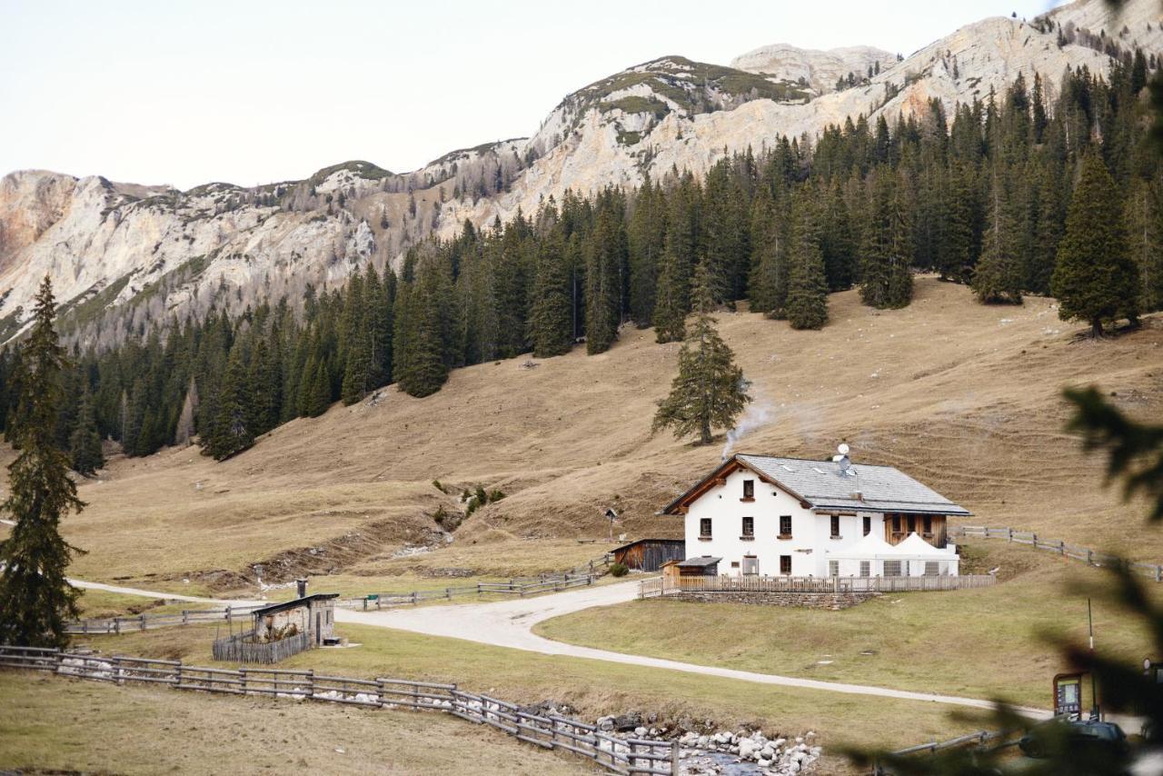 הוילה קורטינה ד'אמפזו Rifugio Malga Ra Stua מראה חיצוני תמונה